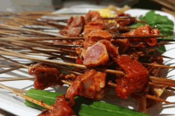 串吃串喝串串香